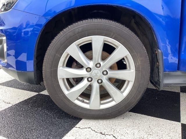 Mitsubishi Outlander Sport  2015