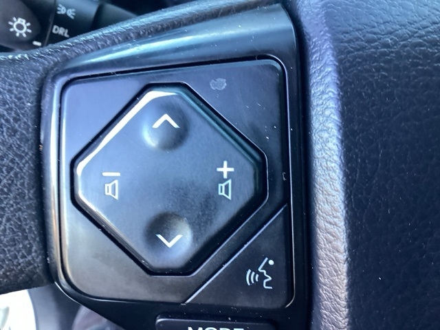2023 Toyota Tacoma SR photo 16