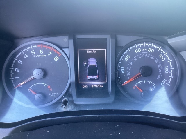 2023 Toyota Tacoma SR photo 18