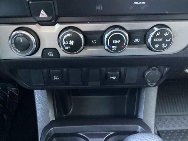 2023 Toyota Tacoma SR photo 21
