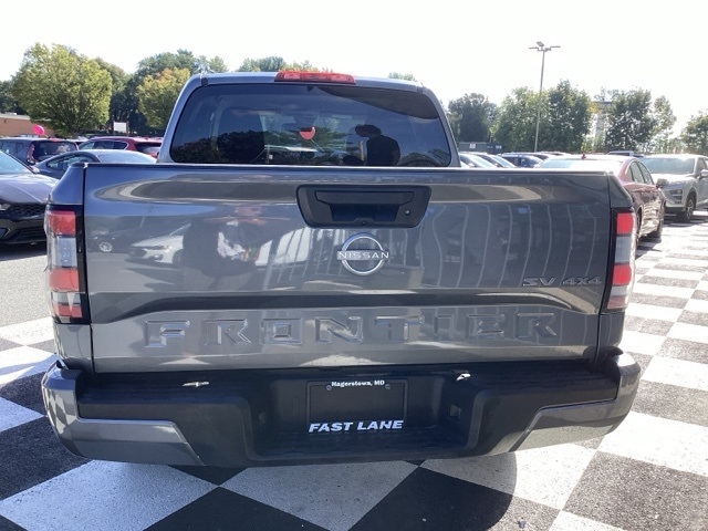 2023 Nissan Frontier SV photo 6