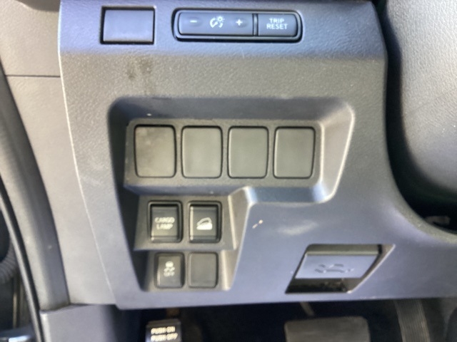 2023 Nissan Frontier SV photo 11