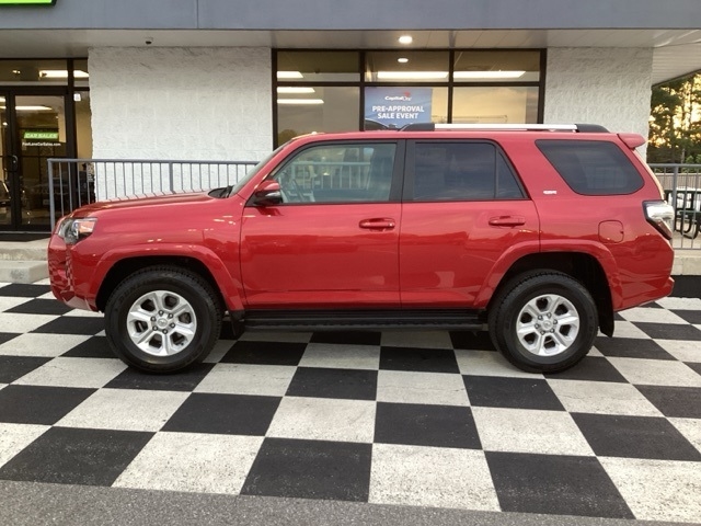 2024 Toyota 4Runner SR5 Premium photo 4