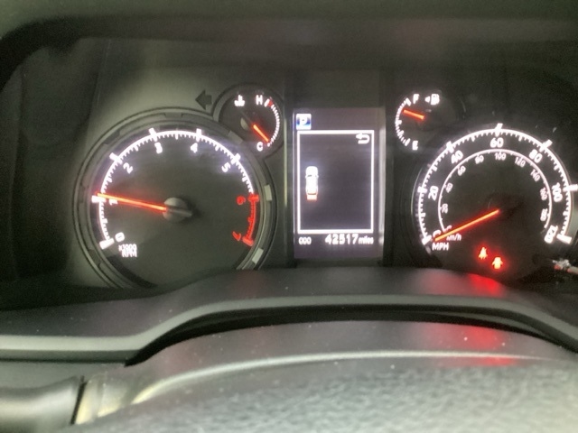 2024 Toyota 4Runner SR5 Premium photo 17