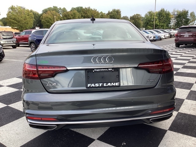 Audi A4  2023 Audi A4  2023