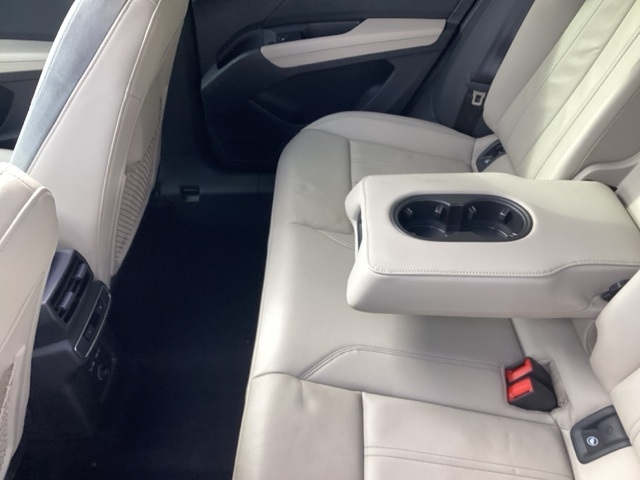 Audi Q4 e-tron  2022