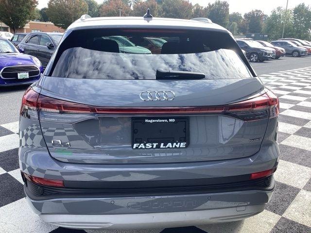 Audi Q4 e-tron  2022