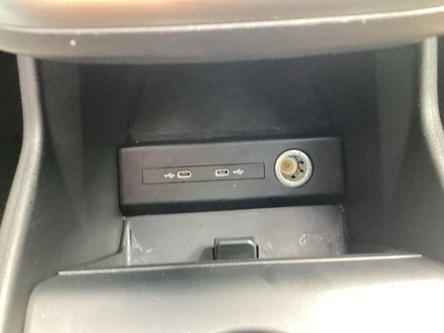 Audi Q4 e-tron  2022