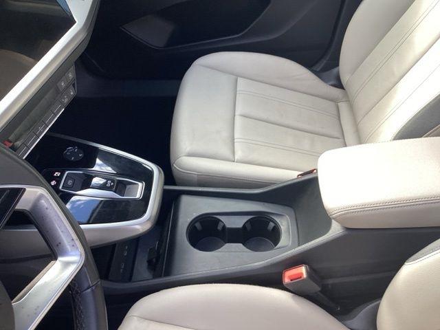 Audi Q4 e-tron  2022