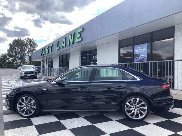 Audi A4  2023 Audi A4  2023