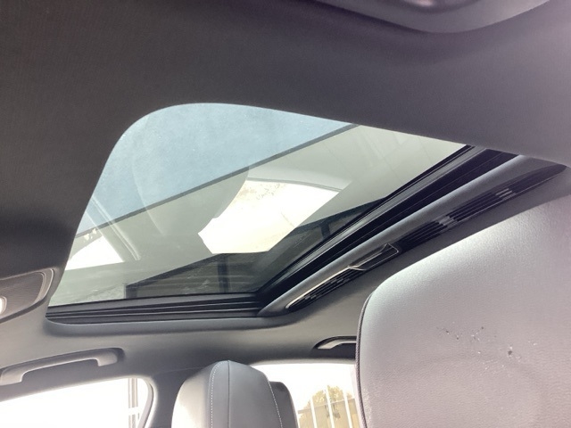 Audi A4  2023 Audi A4  2023