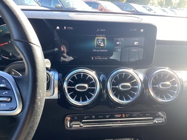 Mercedes-Benz GLB-Class  2021