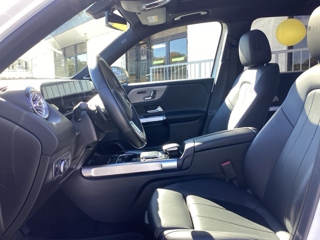 Mercedes-Benz GLB-Class  2021