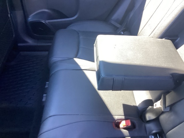 Mercedes-Benz GLB-Class  2021