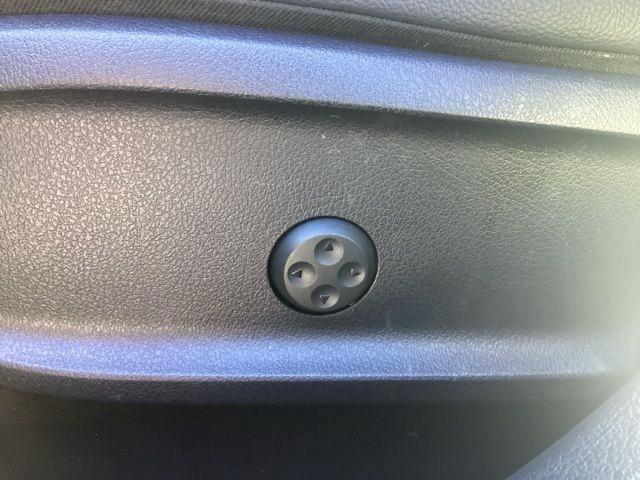 Mercedes-Benz GLB-Class  2021