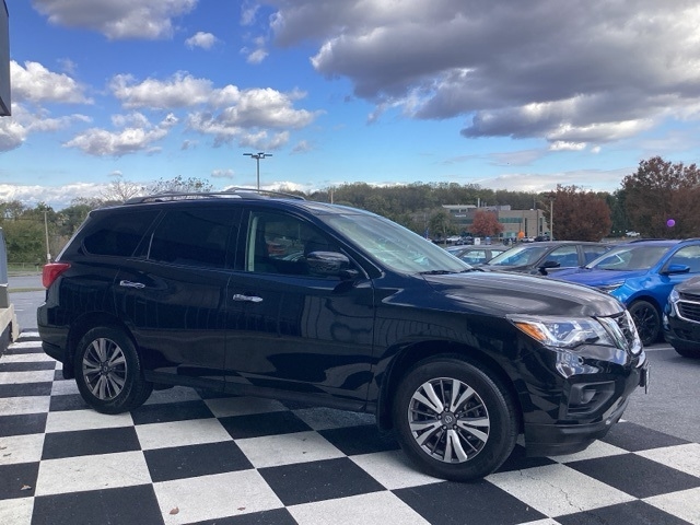Nissan Pathfinder  2020 Nissan Pathfinder  2020