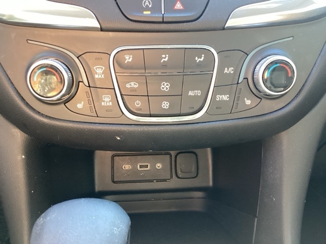 Chevrolet Equinox  2022 Chevrolet Equinox  2022