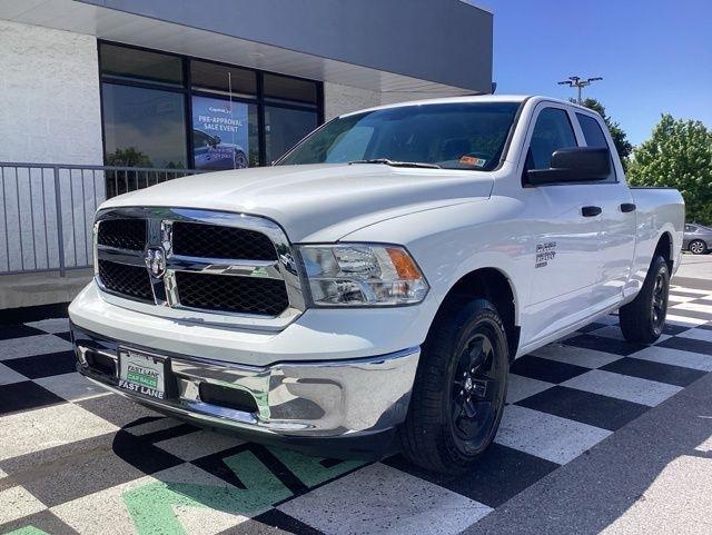 2024 RAM 1500 SLT