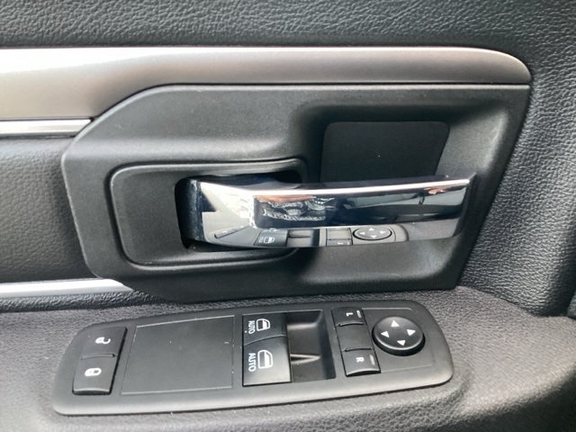 RAM 1500 Classic  2021