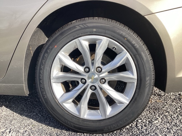 Chevrolet Malibu  2020