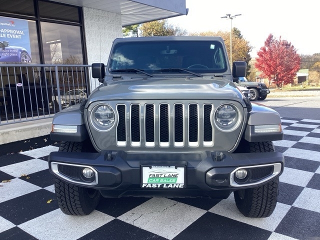 2019 Jeep Wrangler Unlimited Sahara photo 2