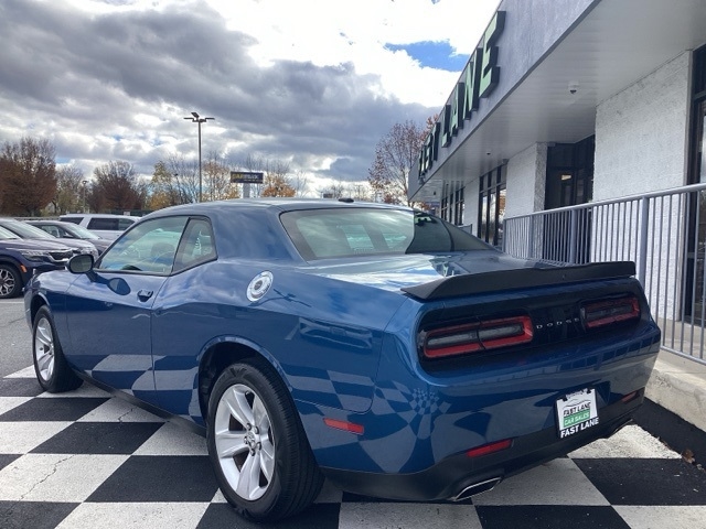 2023 Dodge Challenger SXT photo 4