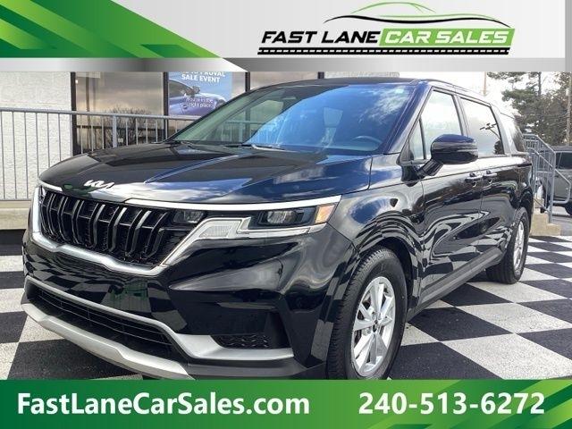 2023 Kia Carnival LX