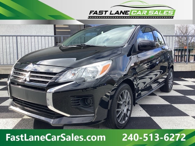 2023 Mitsubishi Mirage ES's photo