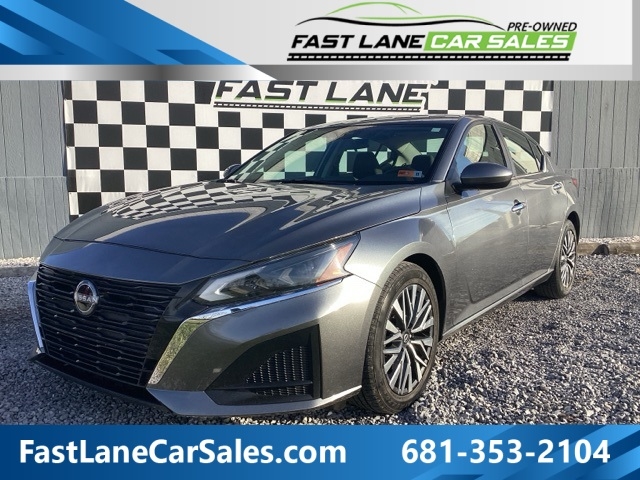 2023 Nissan Altima SV's photo