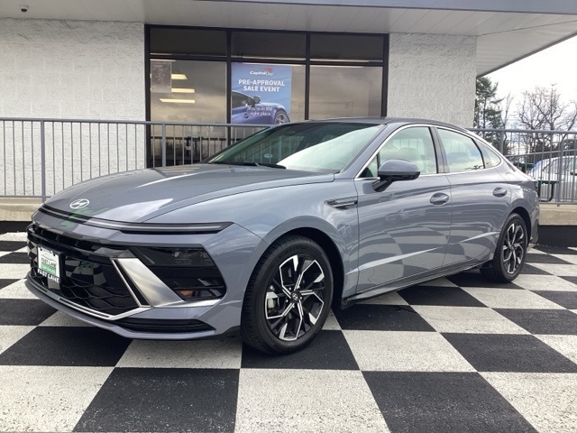 Hyundai Sonata  2025