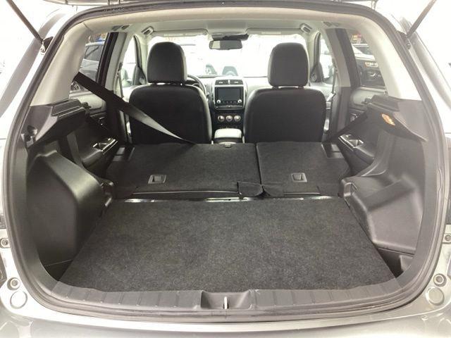 Mitsubishi Outlander Sport  2024