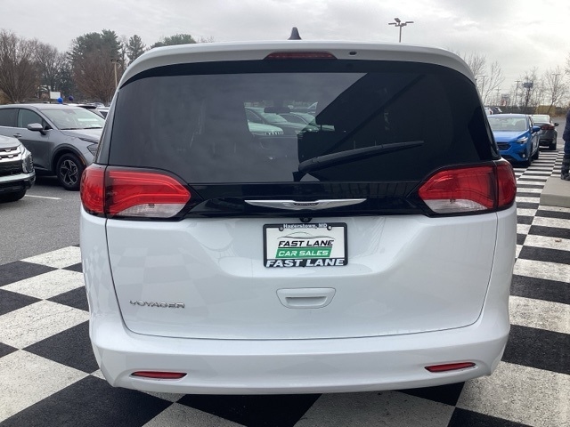 Chrysler Voyager  2022