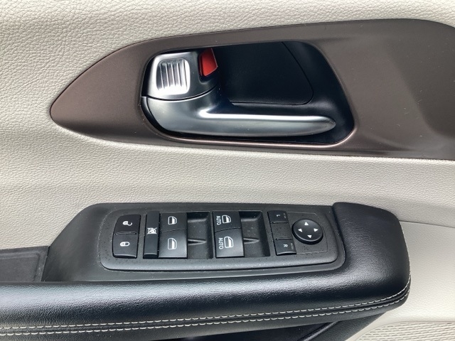 Chrysler Voyager  2022