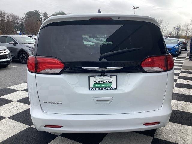 Chrysler Voyager  2022