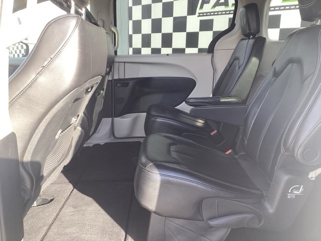 Chrysler Pacifica  2023