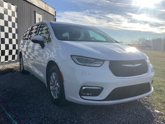 Chrysler Pacifica  2023