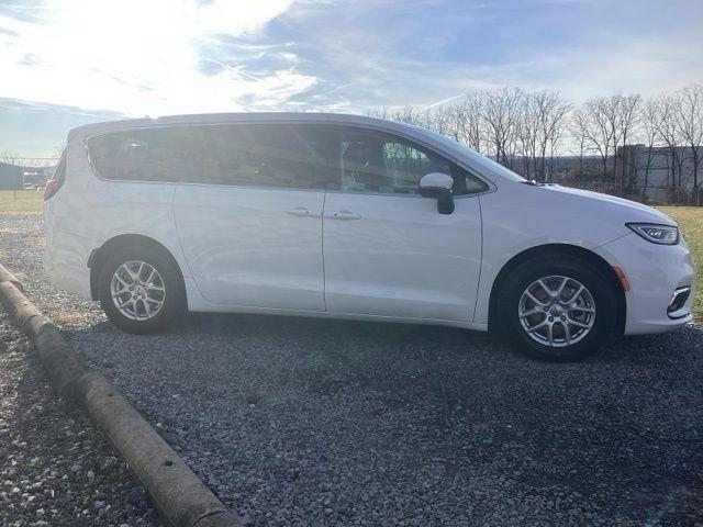 Chrysler Pacifica  2023