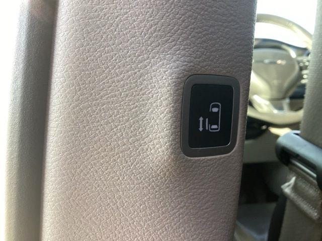 Chrysler Pacifica  2023