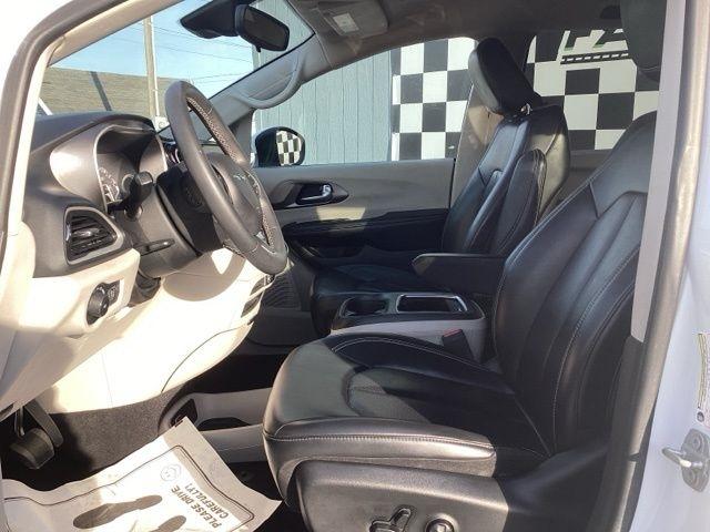 Chrysler Pacifica  2023