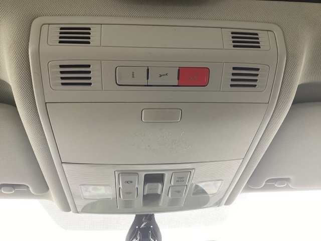 Volkswagen Golf  2016