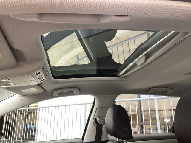 Volkswagen Golf  2016