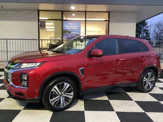 Mitsubishi Outlander Sport  2024