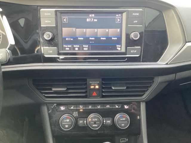 Volkswagen Jetta  2019