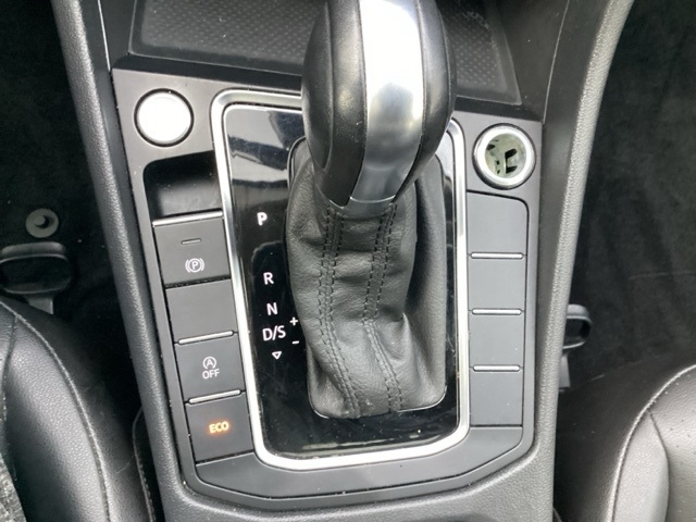 Volkswagen Jetta  2019