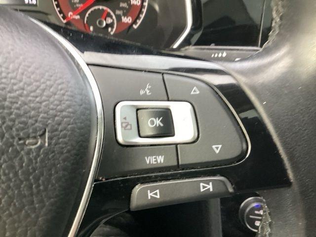 Volkswagen Jetta  2019