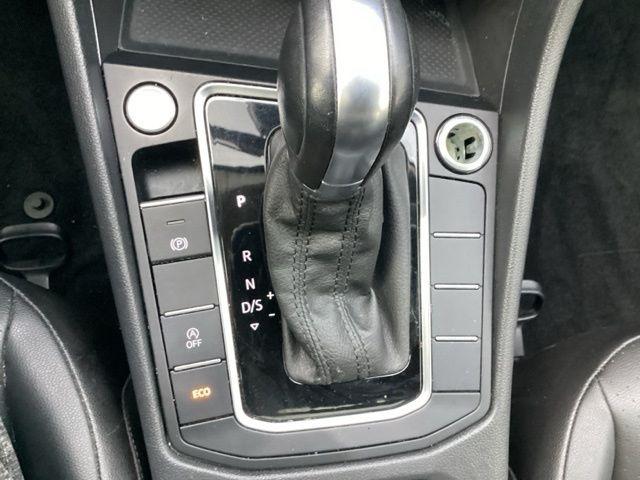 Volkswagen Jetta  2019