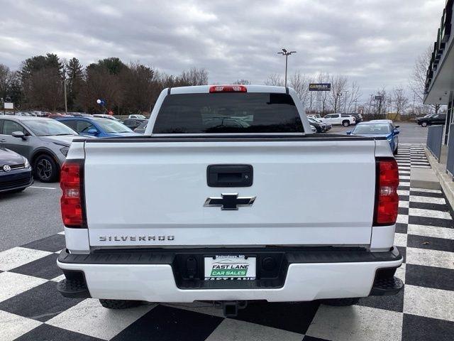 Chevrolet Silverado 1500  2018