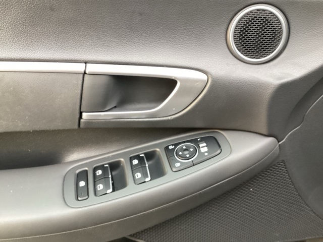 Hyundai Sonata  2021