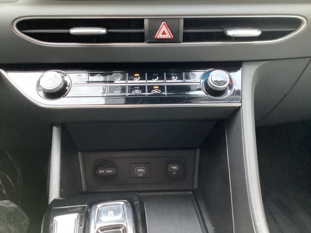 Hyundai Sonata  2021