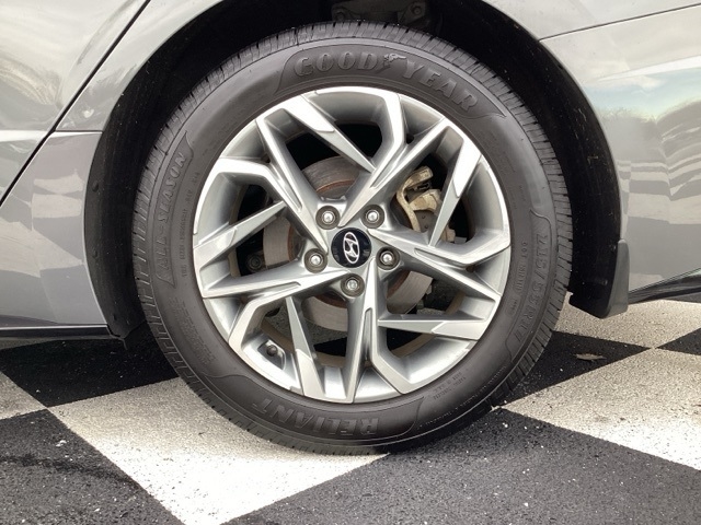 Hyundai Sonata  2020